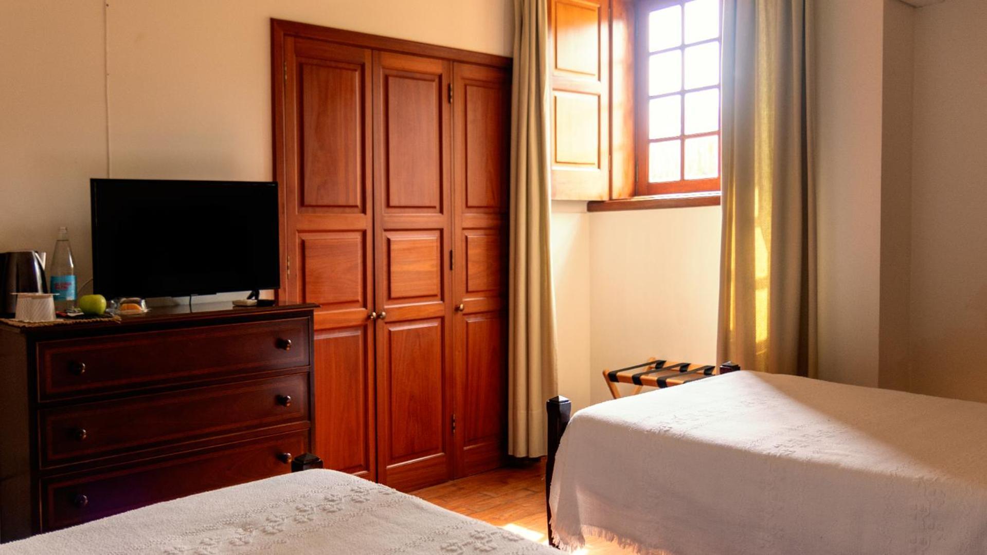 Quinta Da Nasce Agua Apart otel Angra do Heroísmo Dış mekan fotoğraf